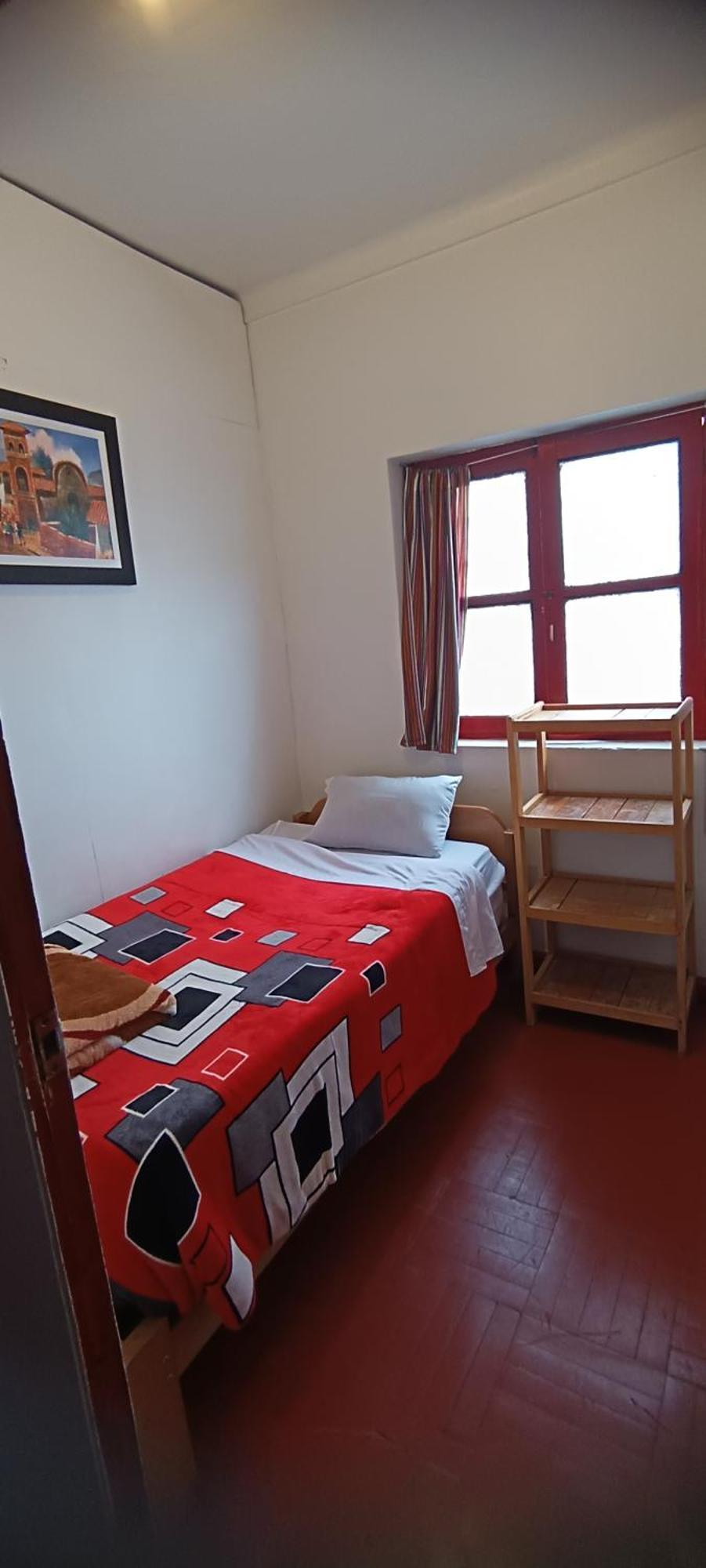 Hostal Sk *